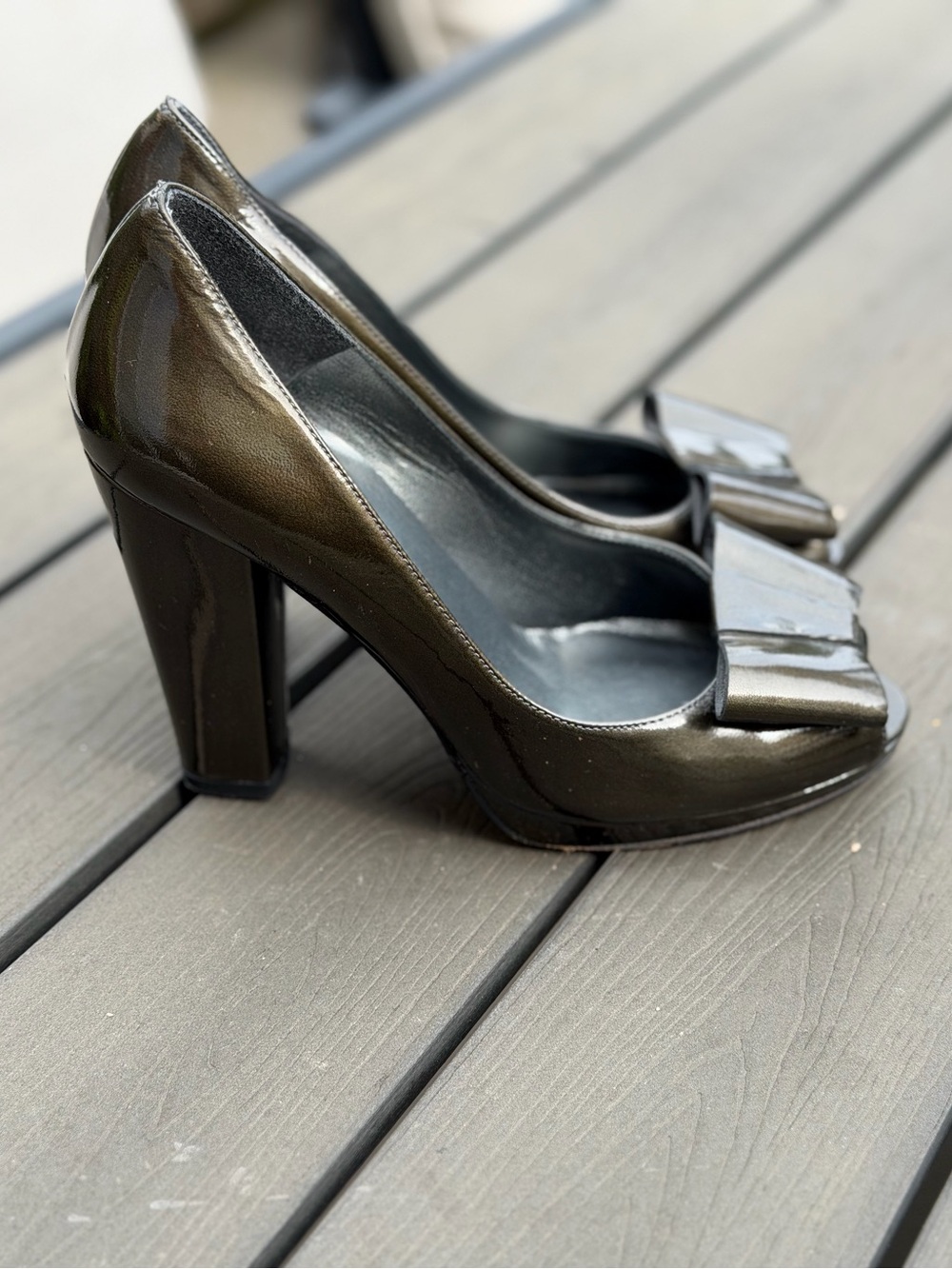 Stuart Weitzman Bronze Peep-Toe Heels with bow detail